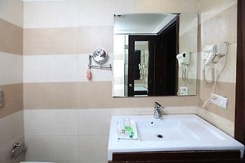 Oyo Rooms Malviya Nagar Market Nowe Delhi Zewnętrze zdjęcie